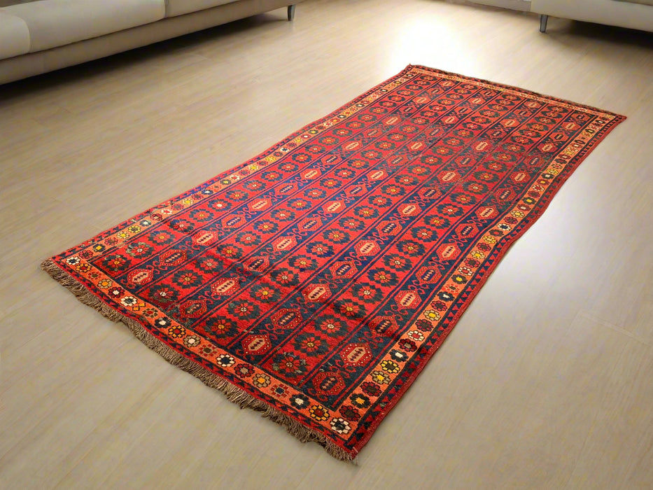 Antique Caucassion Rug, circa 1910-1920. 4' 8" x 9' 8"
