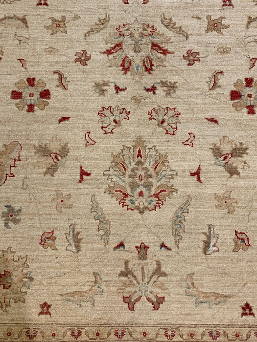 Hand-Knotted Sultanabad Vegetable-Dyed Wool Rug, 5' 6" x 7' 8"  (K)