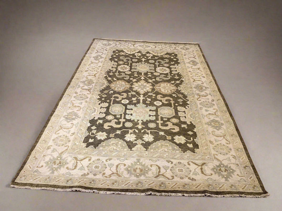 Hand-Knotted Sultanabad Vegetable-Dyed Wool Rug, 5' 9" x 8' 9"  (K)