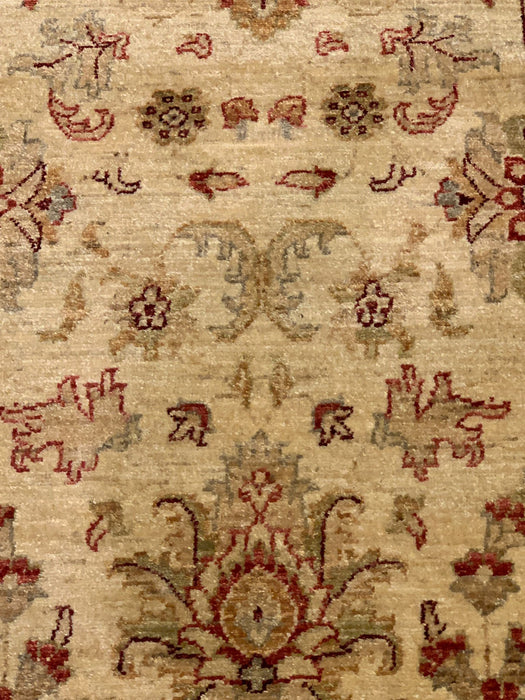 Hand-Knotted Sultanabad Vegetable-Dyed Wool Rug, 2' 8" x 9' 9" (K)