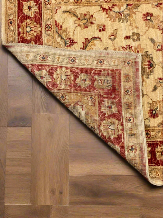 Hand-Knotted Sultanabad Vegetable-Dyed Wool Rug, 2' 8" x 10' 4" (K)