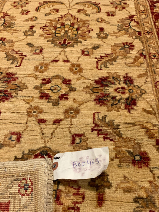 Hand-Knotted Sultanabad Vegetable-Dyed Wool Rug, 2' 8" x 10' 4" (K)