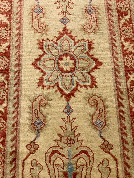 Hand-Knotted Sultanabad Vegetable-Dyed Wool Rug, 2' 6" x 10"  (K)