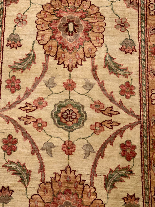 Hand-Knotted Sultanabad Vegetable-Dyed Wool Rug, 2' 5" x 9' 5" (K)