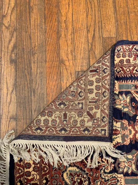 Hand-Knotted Rug – 100% Wool, size 2.4x5