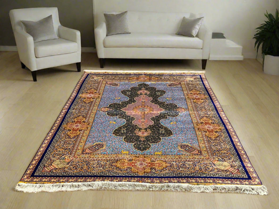 Exquisite 100% Silk Persian Design Rug – Elegant and Luxurious, size  6' 7" x 9' 9"