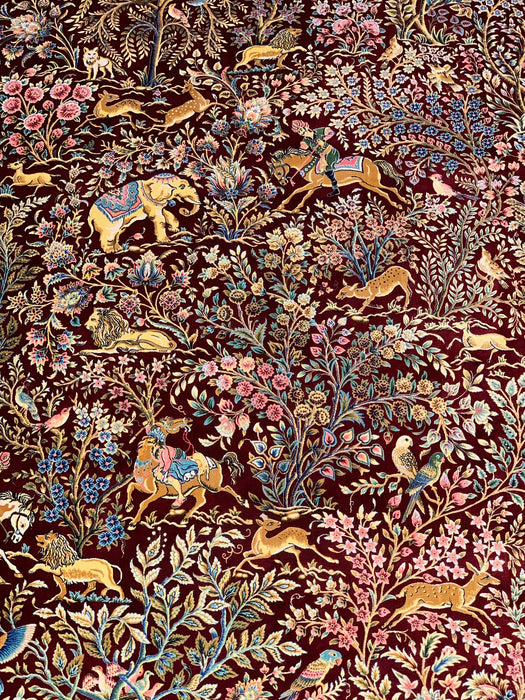 Exquisite 100% Silk Persian Design Rug – Elegant and Luxurious, size  8' 3" x 11'