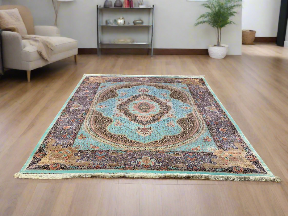 Exquisite 100% Silk Persian Design Rug – Elegant and Luxurious, size 8' 2" x 11' 1"