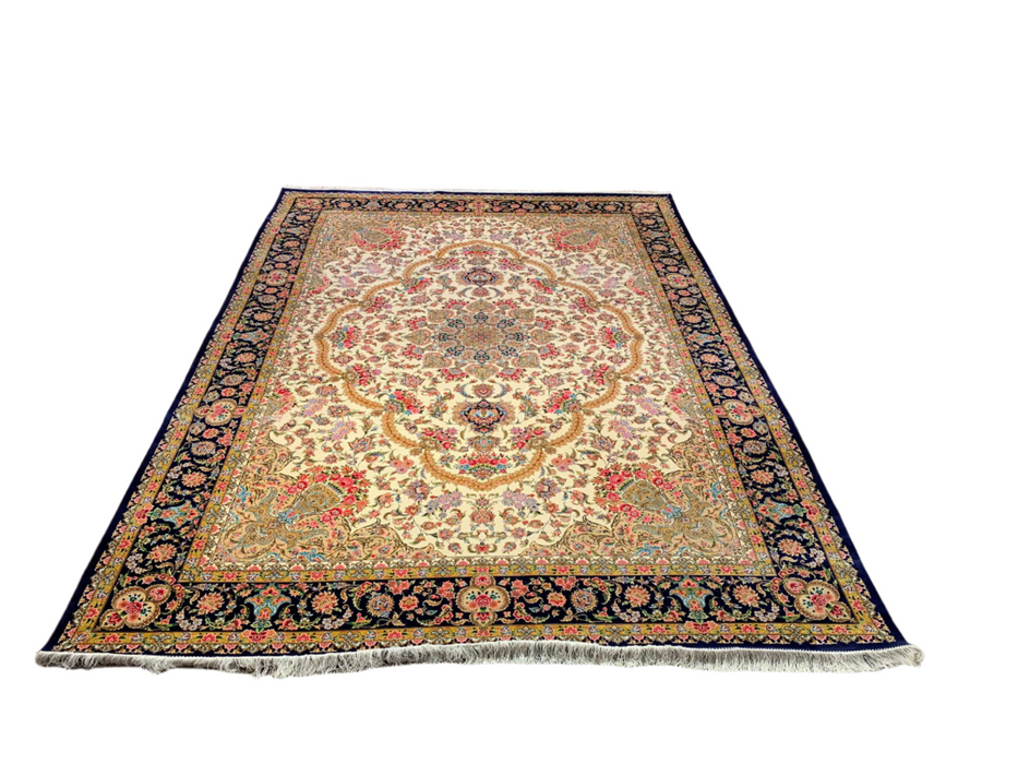 Exquisite 100% Silk Persian Design Rug – Elegant and Luxurious, size 8' 1" x 11' 6"