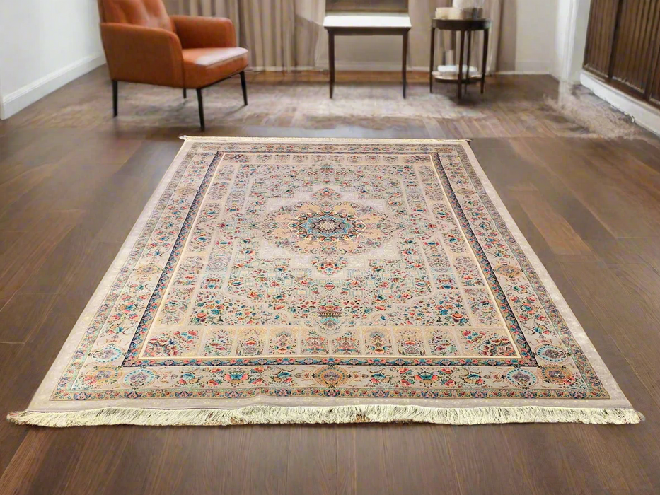 Exquisite 100% Silk Persian Design Rug – Elegant and Luxurious, size 6' 6" x 9' 10"