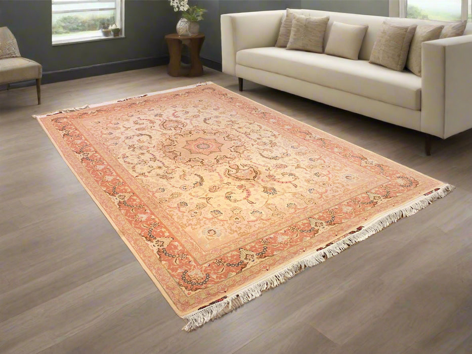 Exquisite 100% Silk Persian Design Rug – Elegant and Luxurious, size 7" x 10"