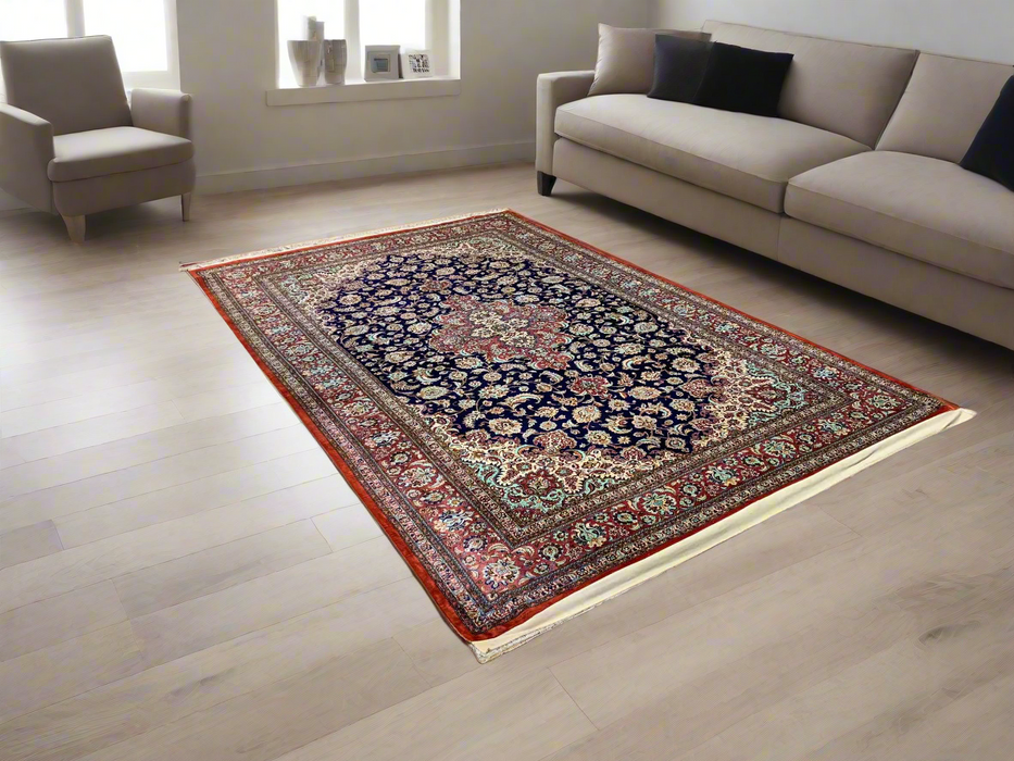 Exquisite 100% Silk Persian Design Rug – Elegant and Luxurious, size 6' 8" x 10' 1"