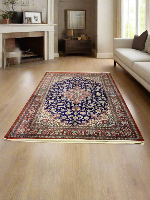 Exquisite 100% Silk Persian Design Rug – Elegant and Luxurious, size 6' 8" x 10' 1"