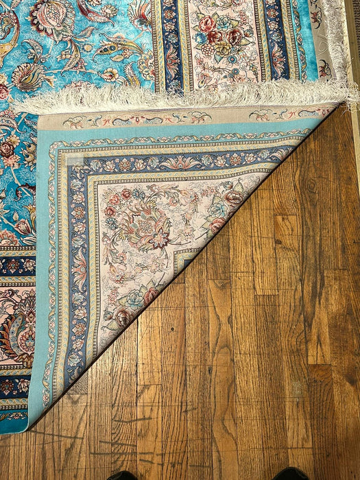 Exquisite 100% Silk Persian Design Rug – Elegant and Luxurious, size 8" x 11' 6"  (H)