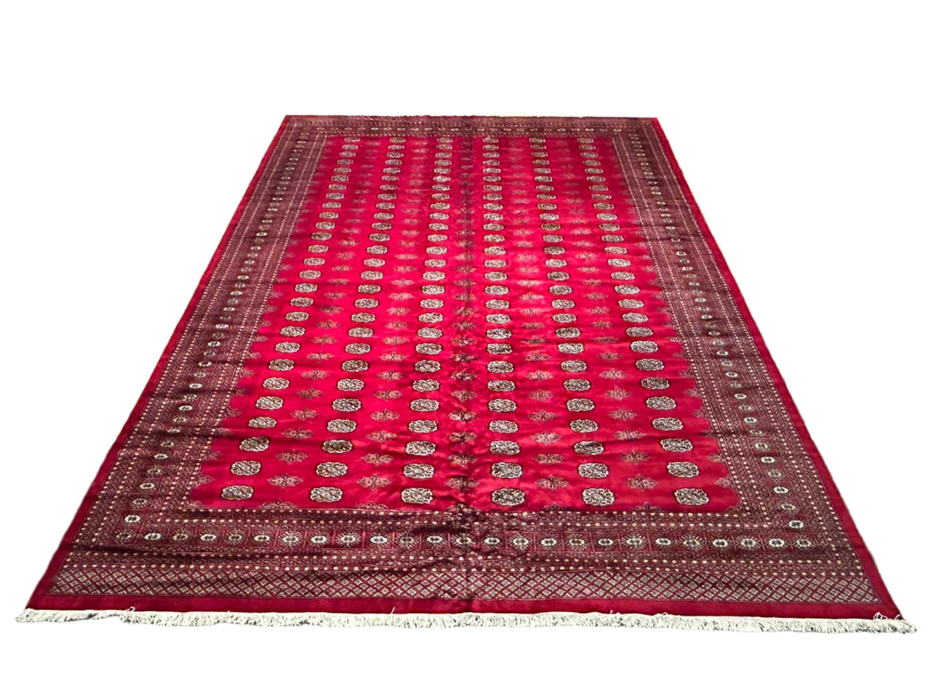 Hand-Knotted Pakistani Bokhara Rug – 100% Wool, size 12" x 16"  (M)