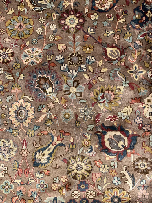 Sultanabad 100% wool Hand Made Rug - size  8' 2" x 9' 10"  (P)