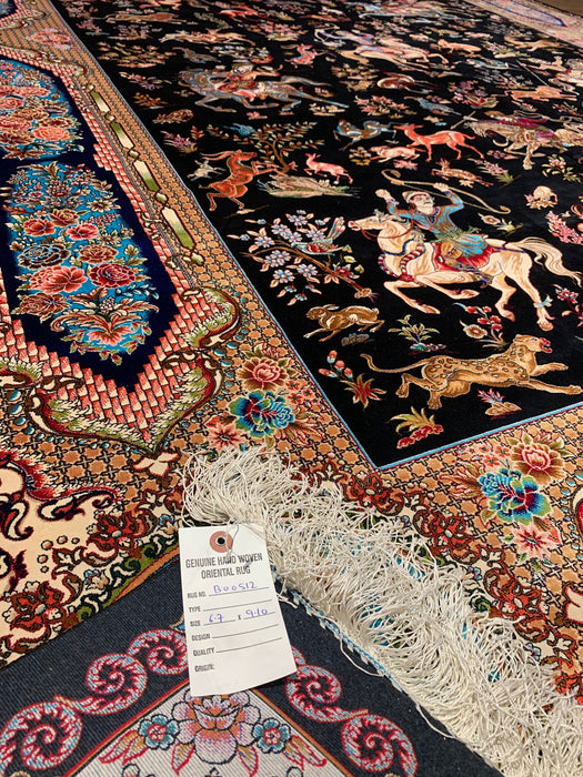 Exquisite 100% Silk Persian Design Rug – Elegant and Luxurious, size  6' 7" x 9' 10"