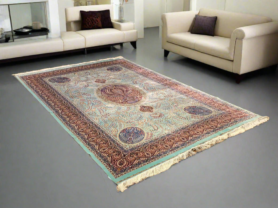 Exquisite 100% Silk Persian Design Rug – Elegant and Luxurious, size  6' 5" x 9' 7"