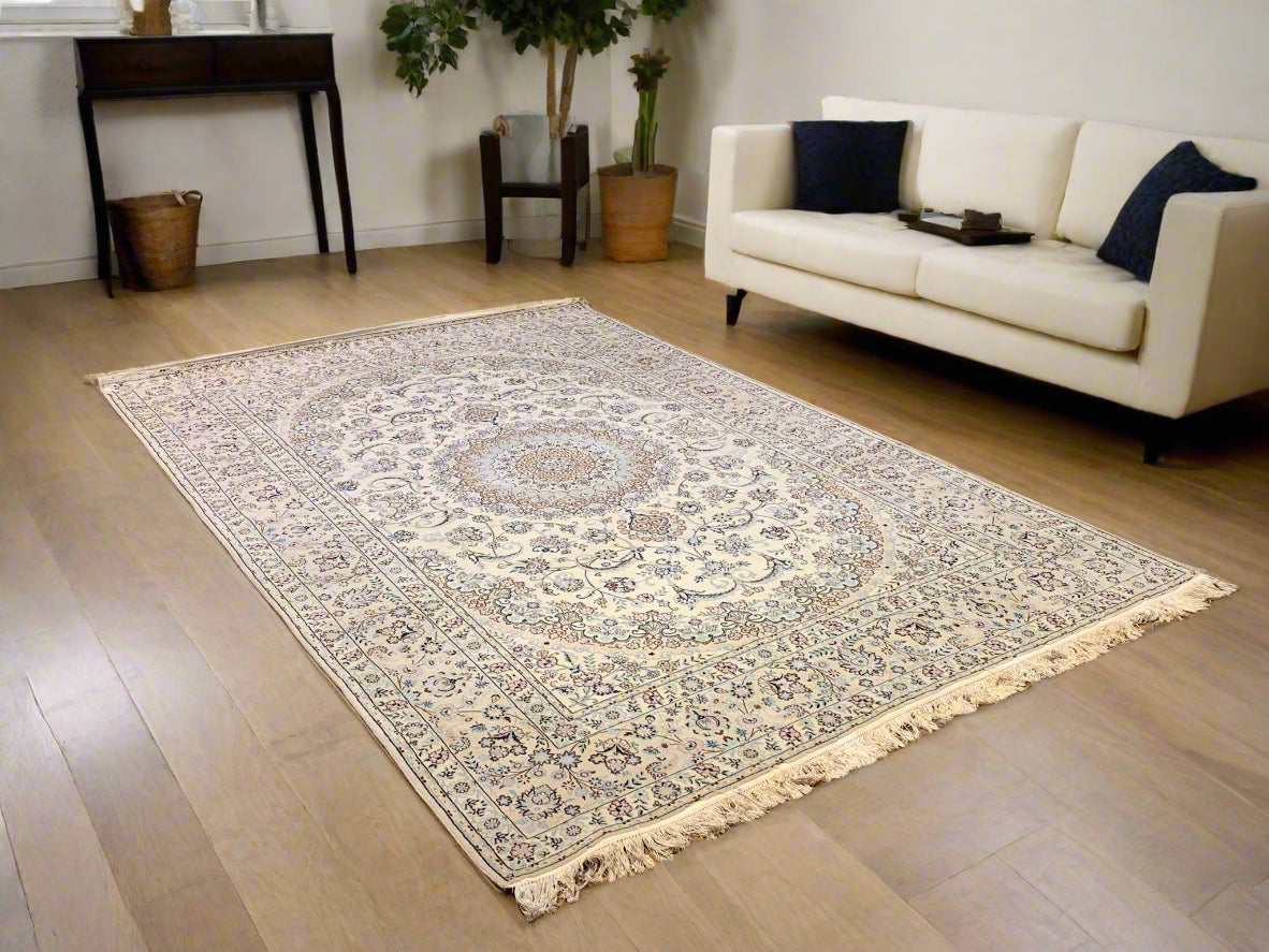 Exquisite 100% Silk Persian Design Rug – Elegant and Luxurious, size 2 ...