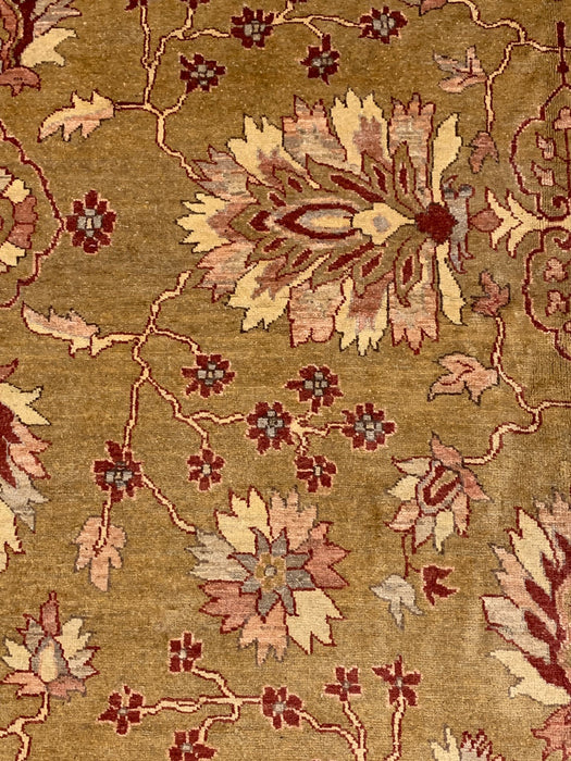 Hand-Knotted Sultanabad Vegetable-Dyed Wool Rug, 9' 1" x 12' 2" (K)