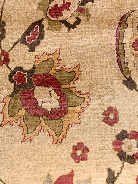 Hand-Knotted Sultanabad Vegetable-Dyed Wool Rug, 9" x 12' 4"  (K)