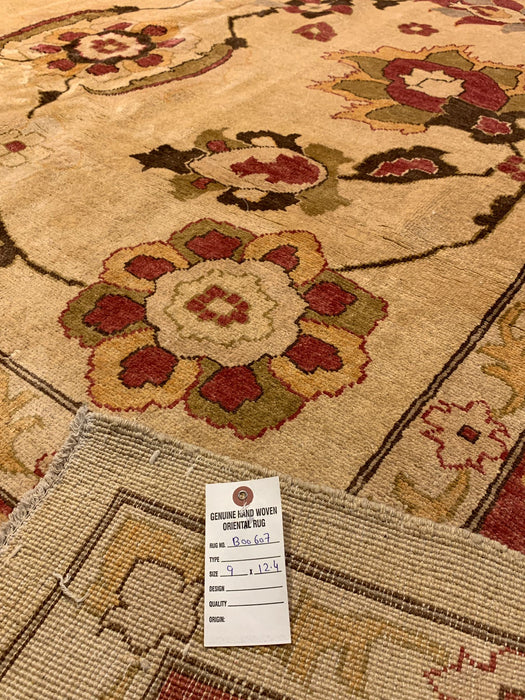 Hand-Knotted Sultanabad Vegetable-Dyed Wool Rug, 9" x 12' 4"  (K)