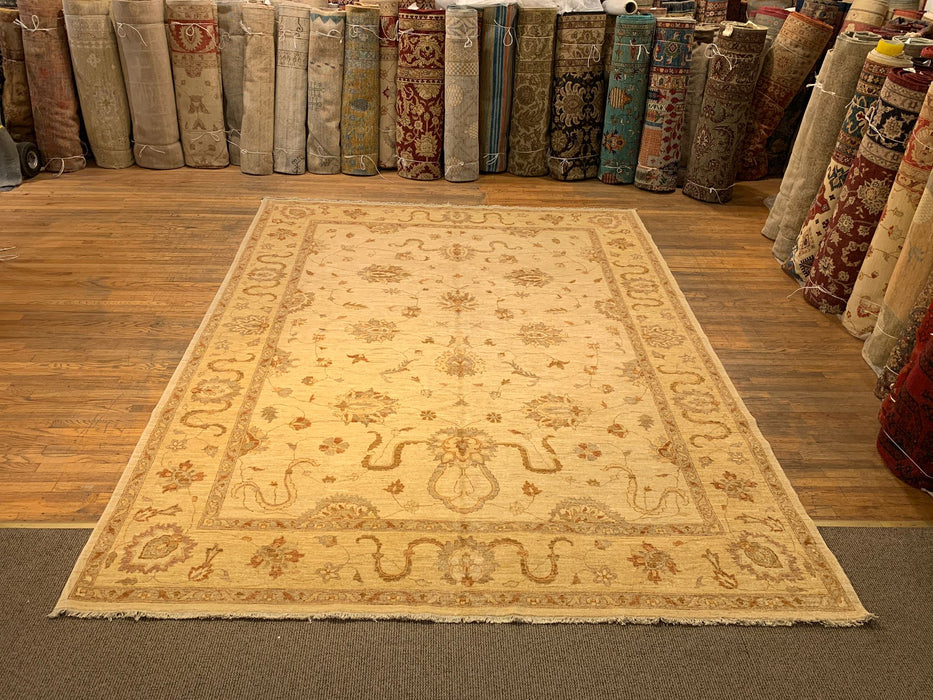 Hand-Knotted Sultanabad Vegetable-Dyed Wool Rug, 8' 11" x 12' 2"  (K)