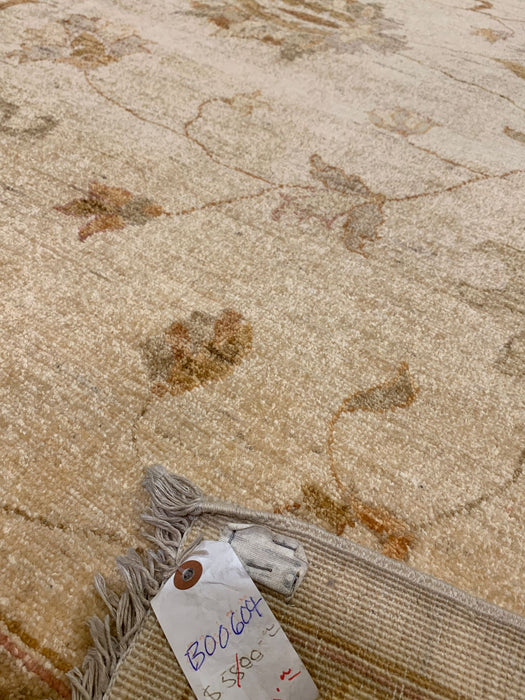 Hand-Knotted Sultanabad Vegetable-Dyed Wool Rug, 8' 11" x 12' 2"  (K)