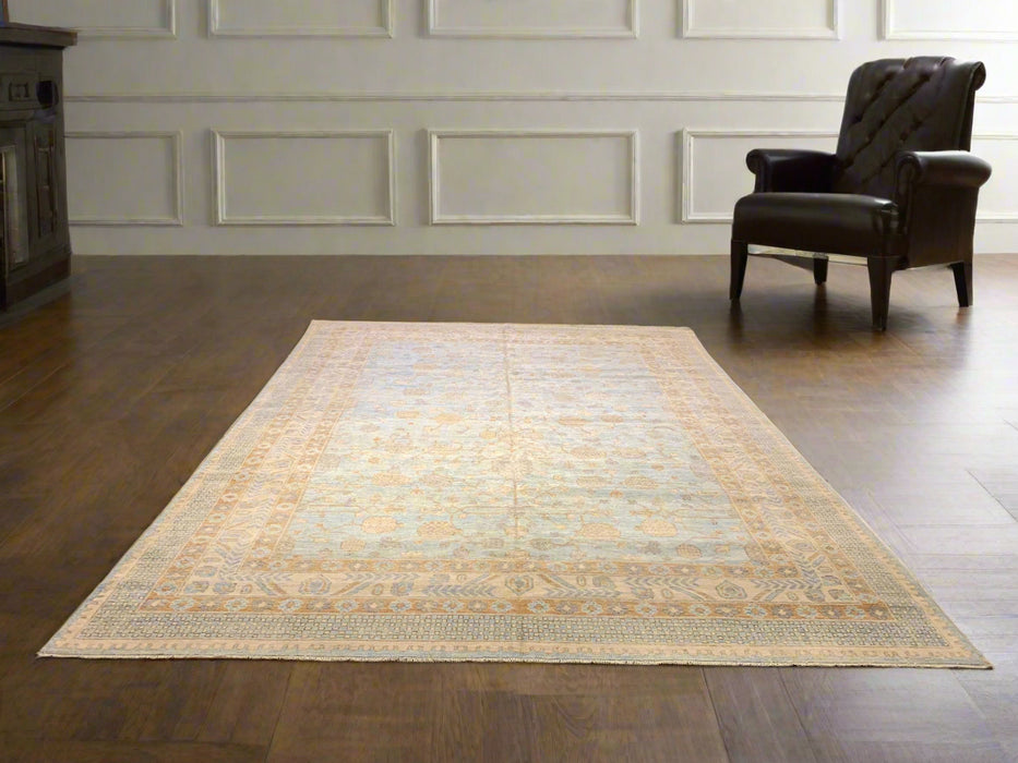 Hand-Knotted Sultanabad Vegetable-Dyed Wool Rug, 9' 6" x 13' 9"  (K)