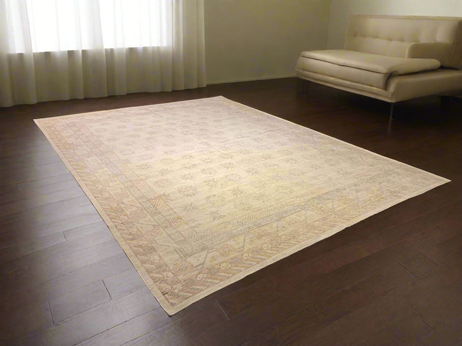 Hand-Knotted Sultanabad Vegetable-Dyed Wool Rug, 10" x 13"  (K)