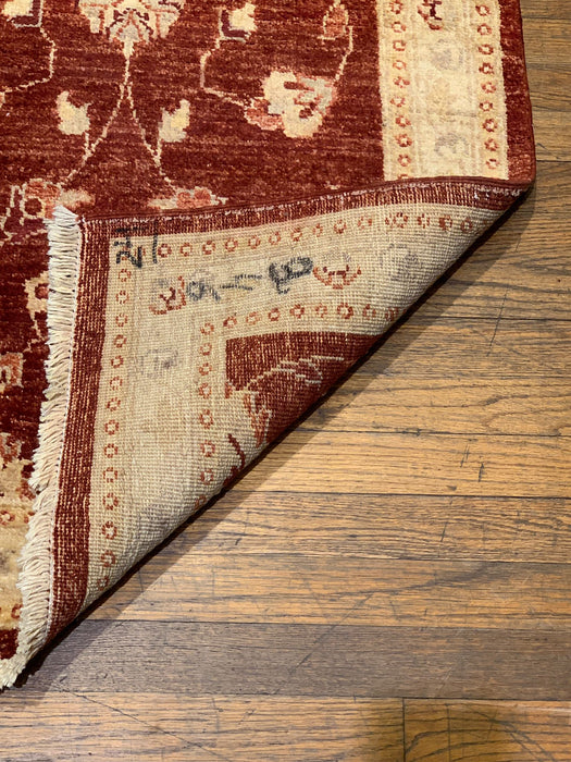 Hand-Knotted Sultanabad Vegetable-Dyed Wool Rug, 2' 7" x 10' 3"  (K)