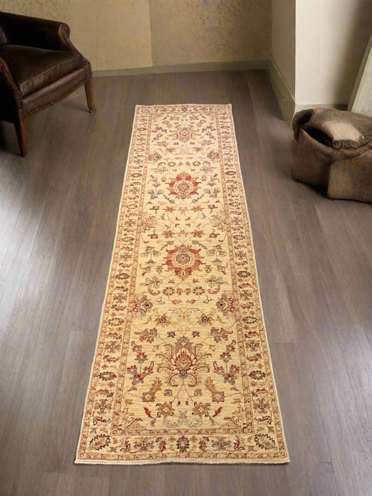 Hand-Knotted Sultanabad Vegetable-Dyed Wool Rug, 2' 8" x 9' 7" (K)
