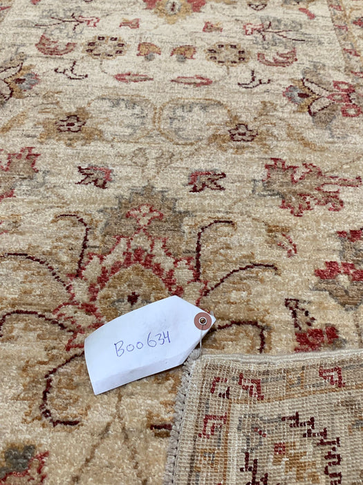 Hand-Knotted Sultanabad Vegetable-Dyed Wool Rug, 2' 8" x 9' 7" (K)