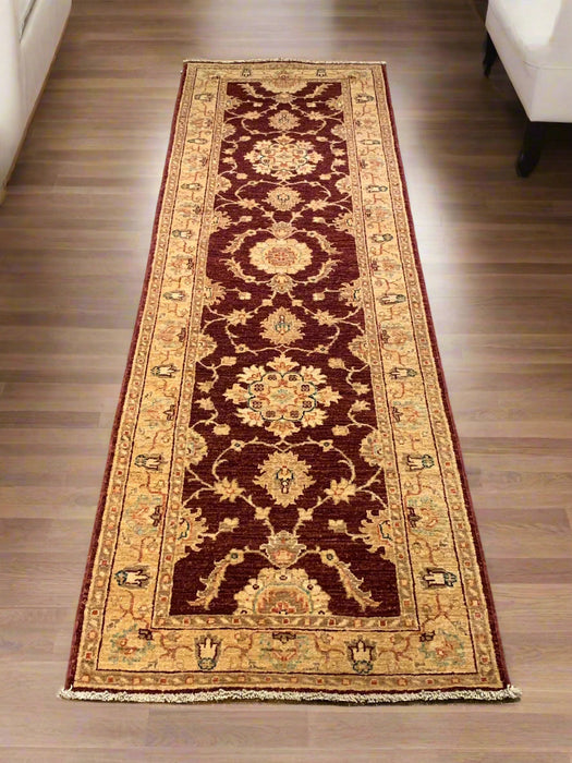 Hand-Knotted Sultanabad Vegetable-Dyed Wool Rug, 2' 5" x 8" (K)