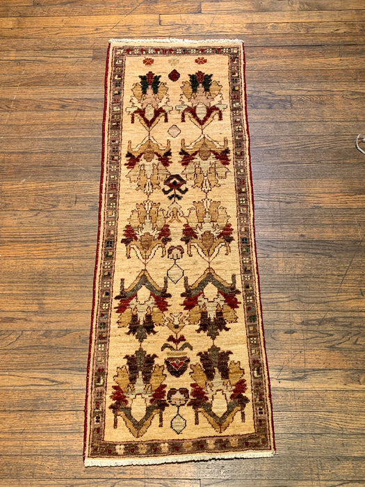 Hand-Knotted Sultanabad Vegetable-Dyed Wool Rug, 1' 8" x 4' 10"  (K)