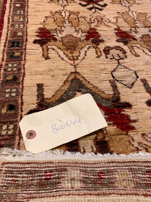 Hand-Knotted Sultanabad Vegetable-Dyed Wool Rug, 1' 8" x 4' 10"  (K)