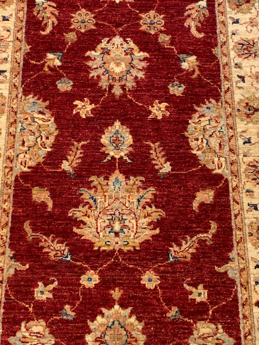 Hand-Knotted Sultanabad Vegetable-Dyed Wool Rug, 2' 10" x 8' 8" (K)