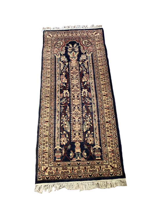 Hand-Knotted Pakistani Wool Rug, Tribal/Floral Design, 2' 5" x 5' 8" (N) Double