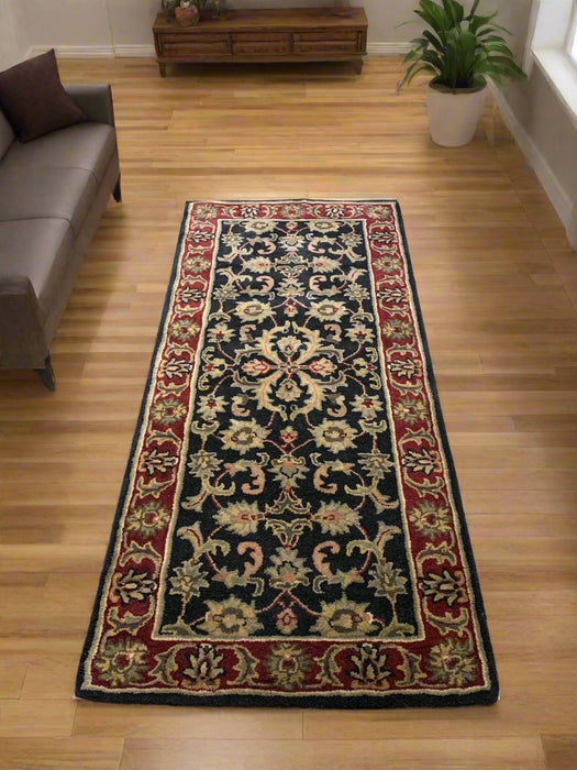 Persian-Inspired. Modern Defined. Turkish Made Rug, 2' 6" x 6' (O)