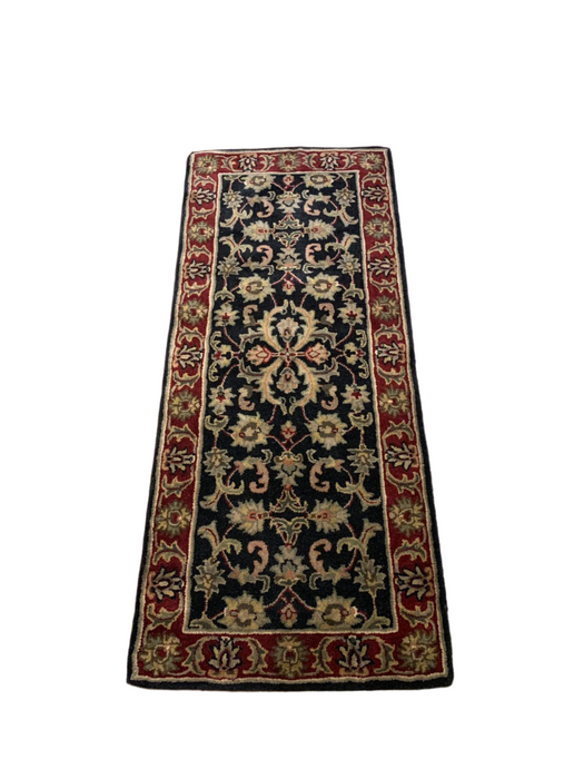 Persian-Inspired. Modern Defined. Turkish Made Rug, 2' 6" x 6' (O)