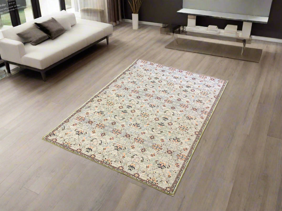 Persian-Inspired. Modern Defined. Turkish Made Rug, 3' 3" x 4' 10" (O)