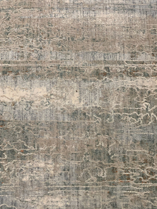 Persian-Inspired. Modern Defined. Turkish Made Rug, 2' 7" x 7' 3" (O)