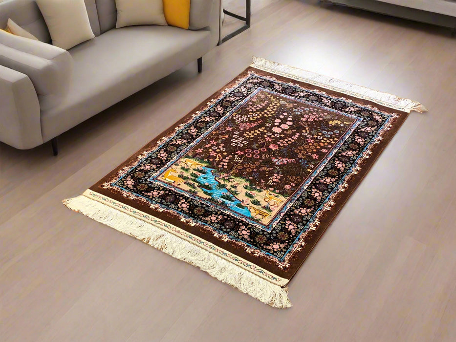 Exquisite 100% Silk Persian Design Rug – Elegant and Luxurious, size 2' 6" x 4"  (H)