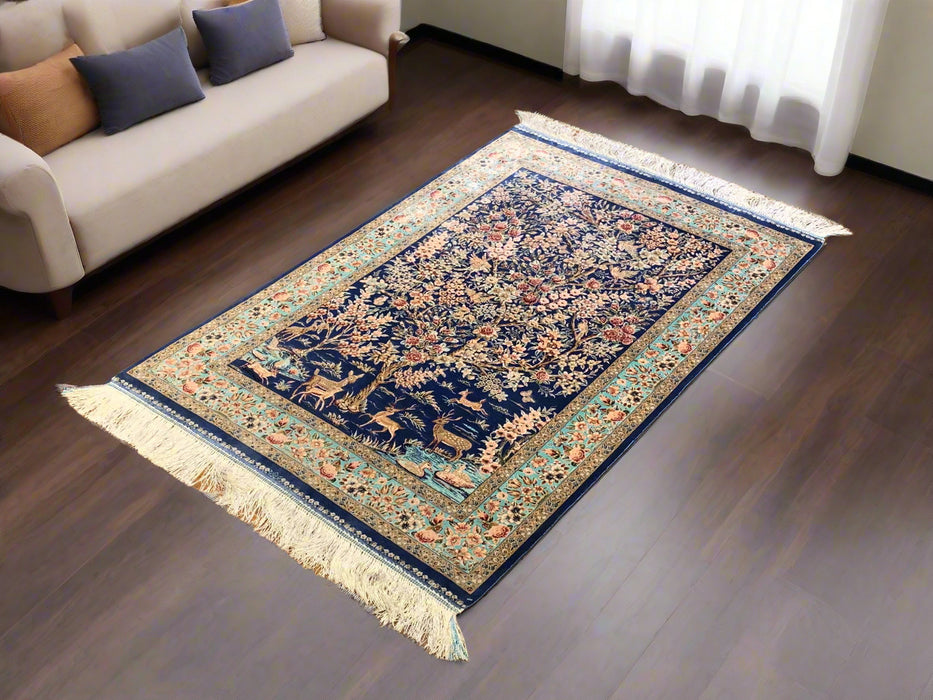 Exquisite 100% Silk Persian Qum Rug – Elegant and Luxurious, size 2' 6"x 4"