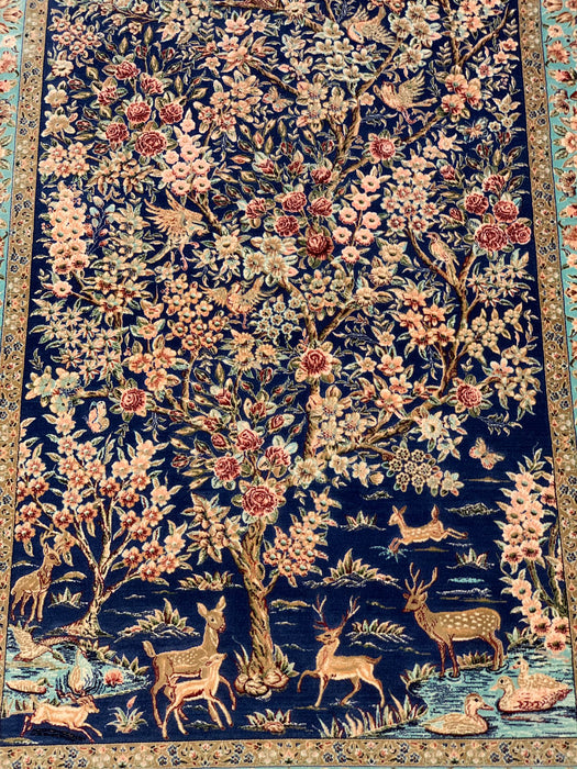 Exquisite 100% Silk Persian Qum Rug – Elegant and Luxurious, size 2' 6"x 4"