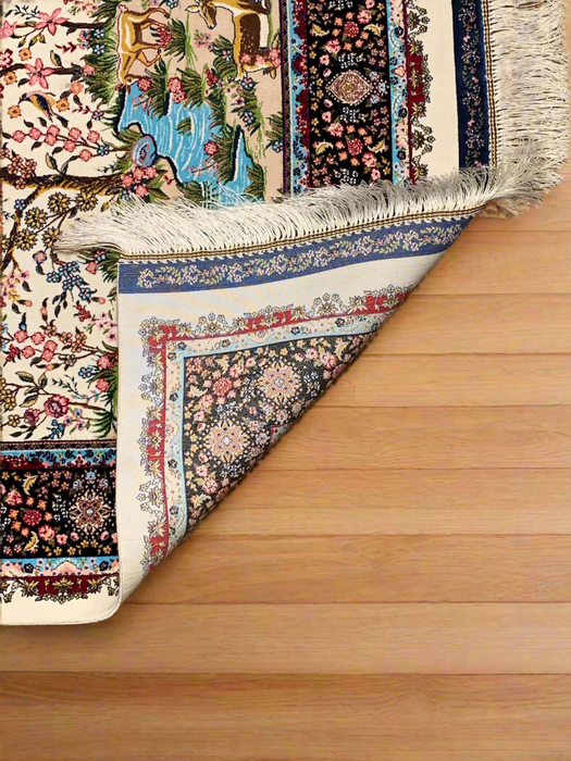 Exquisite 100% Silk Persian Tree of Life Rug – Elegant and Luxurious, size 2' 6" x 4"