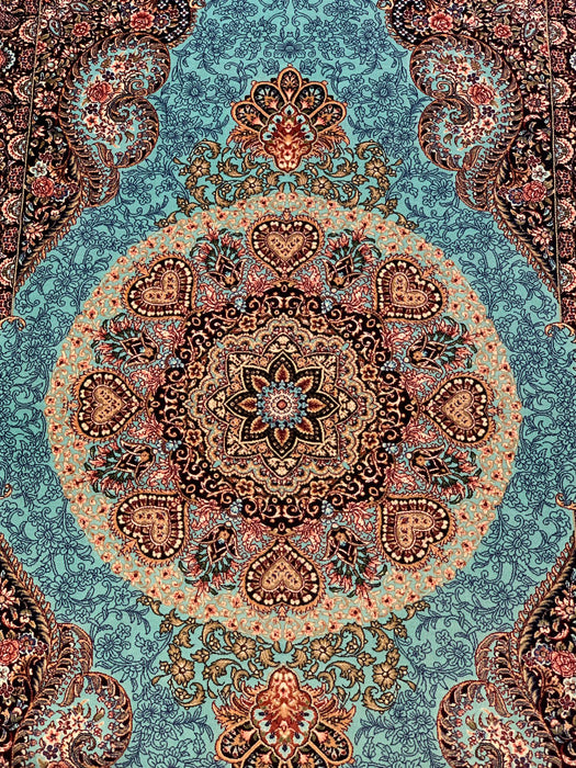 Exquisite 100% Silk Tabriz Rug – Elegant and Luxurious, size 2' 6"x 4"