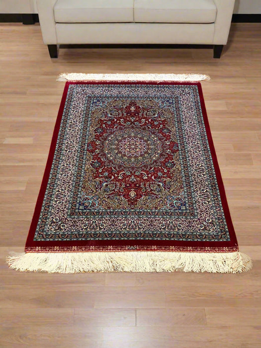 Exquisite 100% Silk Kashan Rug – Elegant and Luxurious, size 2' 6" x 4"