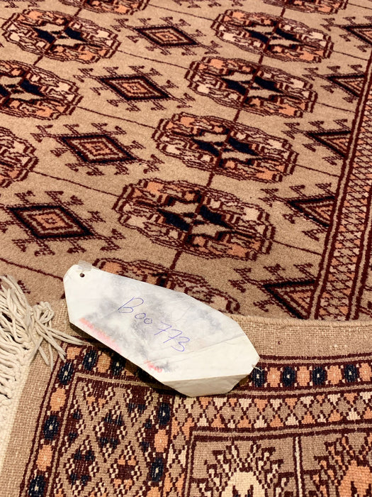 Hand-Knotted Pakistani Bokhara Rug – 100% Wool, 2' 7" x 4' 2"  (M)