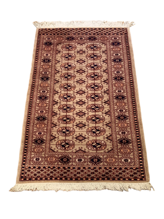 Hand-Knotted Pakistani Bokhara Rug – 100% Wool, 2' 7" x 4' 2"  (M)
